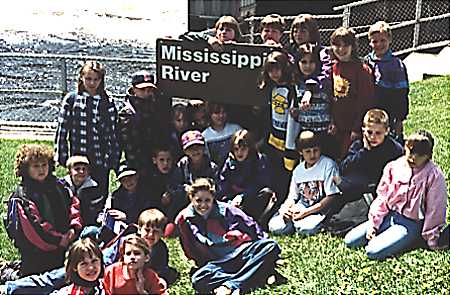 Roberta Fahlman's third grade class visiting Polegama Dam. approx 35k